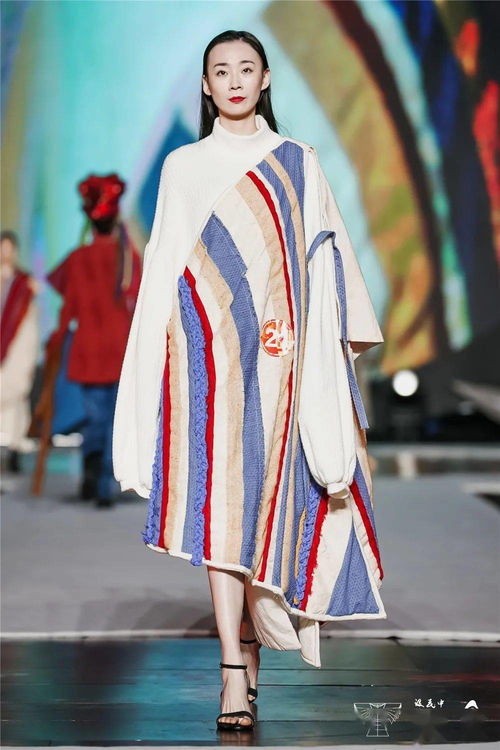 第三屆中國(guó) 浙江 民族服飾設(shè)計(jì)展演決賽現(xiàn)場(chǎng)丨迎建黨百年 織民族華服 同心共筑中國(guó)夢(mèng)